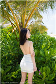 《诱人丰满女教师巨乳系列》